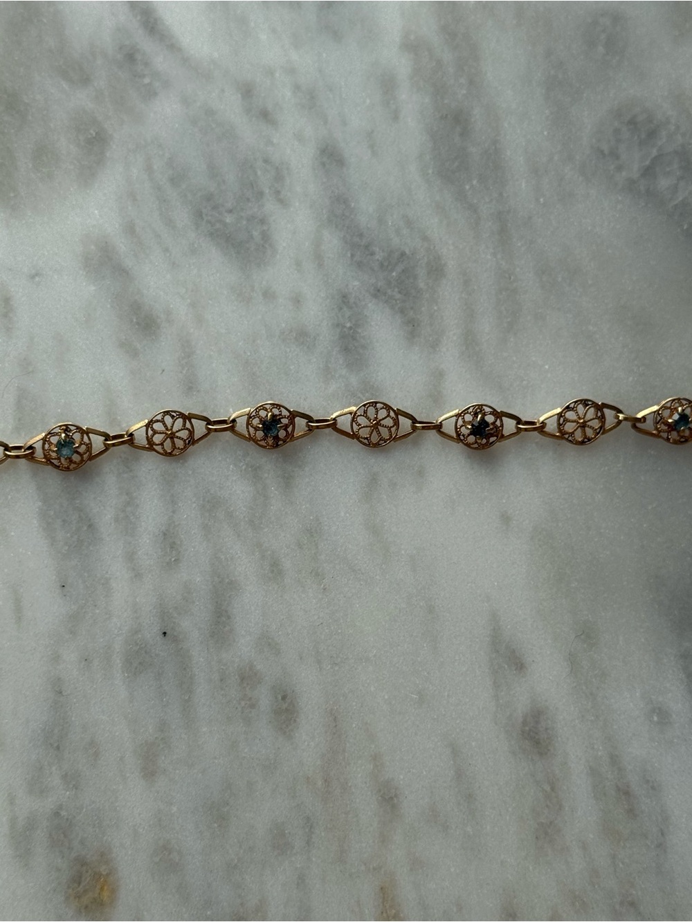 Vintage 14k Gold filigree and aquamarine bracelet - Picture 6 of 6